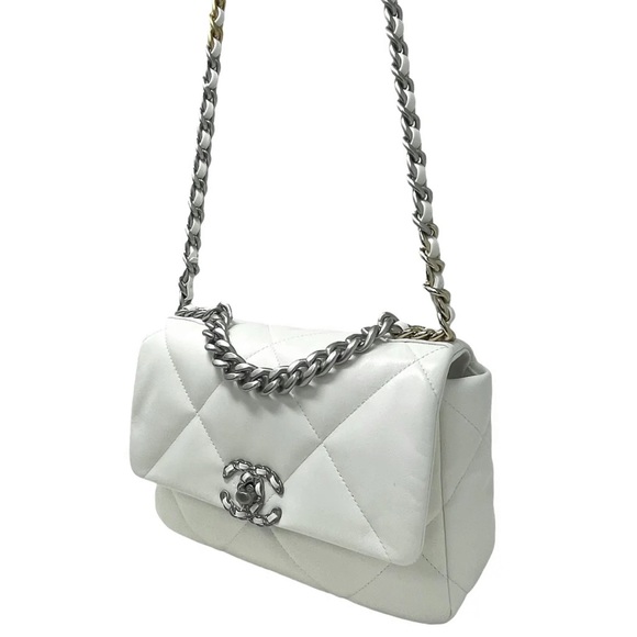 NWT Chanel 22S Lambskin White Leather Chanel 19 Flap Bag Crossbody Bag - Picture 3 of 8